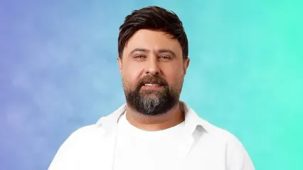 ویدیو زیرخاکی از محمد علیزاده قبل از شهرت و کاشت مو