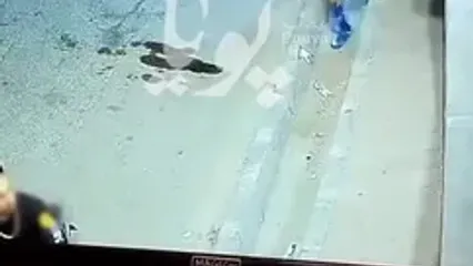فیلم خفت‌گیری وحشیانه در برابر مجموعه سعیدیه / کودک قربانی سرقت موتور‌سوار شد