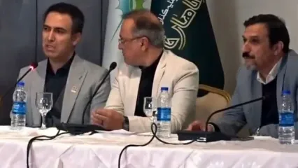 گاف بزرگ آقای مهندس در یک همایش سوژه شد!