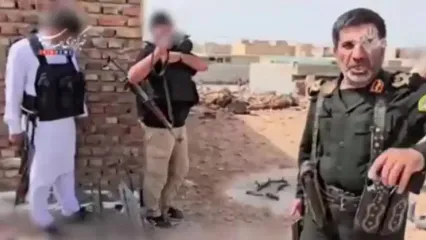 فیلم رجزخوانی پر بغض سردار پلیس در صحنه هلاکت 13 تروریست در ایرانشهر ، خاش و سراوان / این ها همان کسانی هستند که شهدای ما .../ این ها هماورد می طلبیند .. ما برای امنیت ...