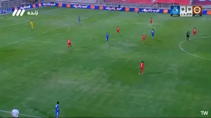 چهره مظلوم ساپینتو روی سکوها هنگام بازی امشب مقابل تراکتور!