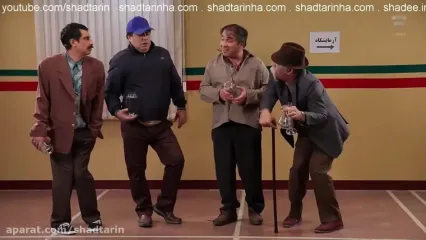 سکانس خندان؛ جواد رضویان تو صف آزمایشگاه یهو رها میشه و ببینی از خنده غش میکنی