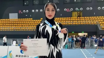 حرکات هنری بیتا مرادخانی در کره‌جنوبی