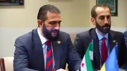زلنسکی و الجولانی یکدیگر را در آغوش گرفتند