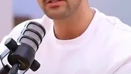 شاهرخ استخری: من اگر در طلافروشی موفق هستم.../ تنها شانس دخیل نبوده...مردم نمیدونن.../کافه زدم شکست خوردم، رستوران زدم باختم...!