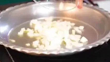 املت اسفناج (نرگسی) گزینه سالم و خفن برای صبحانه جمعه