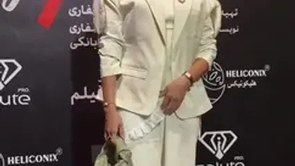 ببینید؛ تیپ و استایل الناز شاکردوست در اکران «گوزن‌های اتوبان»