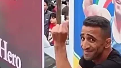 ویدیوی وایرال شده از رقص برادر رحمان عموزاد در مراسم استقبالش