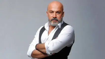 ادای احترام امیر آقایی به خسرو شکیبایی در روز سینما