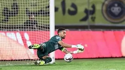 حرکت غیرمنتظره حسین حسینی روی نیمکت سپاهان!