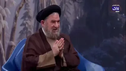 جزییات جدید ماجرای بغل کردن مادر چاوز توسط محمود احمدی نژاد