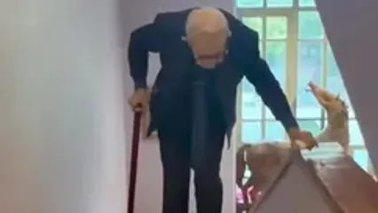 نگاهی به تیپ و استایل هنرمندان حاضر در مراسم یادبود استاد ناصر تقوایی/ از مارال بنی آدم و علی سرابی تا سمیرا حسن پور و پوران درخشنده تا تهمینه میلانی و ...