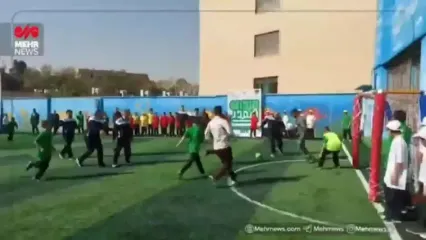 بازی فوتبال تیم دانش آموزان با وزیر آموزش و پرورش