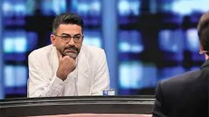 فرزاد حسنی: بابت برنامه امشب چند نفر سکته قلبی کردند!
