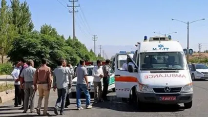 لحظه واژگون شدن آمبولانس در مازندران