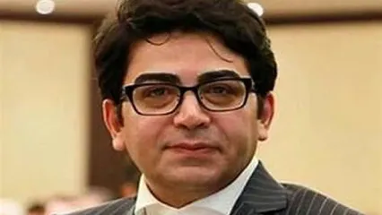 فرزاد حسنی: سایه من را در صداوسیما با تیر می‌زدند!