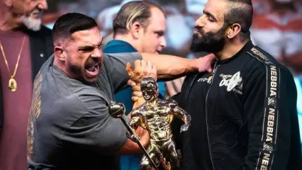 لحظه اعلام نتایج فینال هادی چوپان و درک لانسفورد