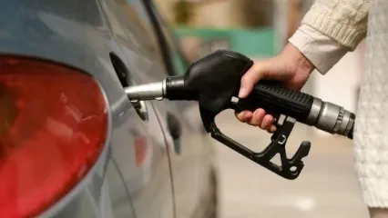 تکلیف قیمت بنزین در تلویزیون مشخص شد