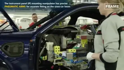 نگاهی به خط تولید پیشرفته پورشه تایکان برقی در آلمان