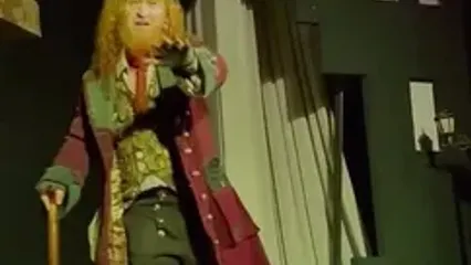 هشدار هوتن شکیبا به تماشاچی: فیلم نگیر!