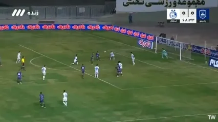 ویدیو: گل اول چادرملو به استقلال توسط هادی حبیبی نژاد