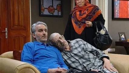 بازیگر مشهور تلویزیون مهاجرت کرد