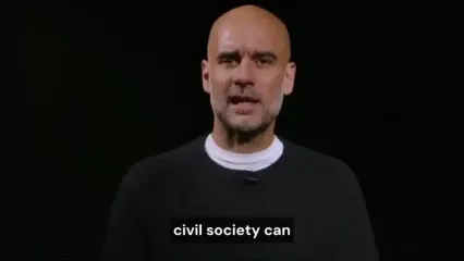 گواردیولا: به خیابان بیایید و جلوی نسل‌کشی را بگیرید