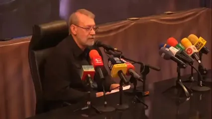 لاریجانی: اسرائیلی‌ها ۳۰۰ موشک ایرانی میل کردند