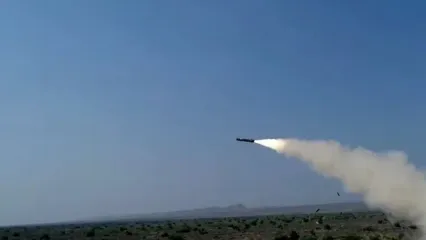 همسایه ایران موشک جدید رونمایی کرد