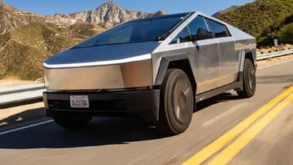 سایبر تراک تسلا در ارومیه