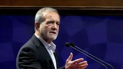 سخنرانی توجه‌برانگیز پزشکیان درباره قیمت بنزین
