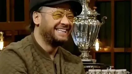 وقتی علی صادقی فقط یک شعر مجاز بلد است