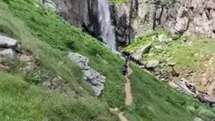 فیلم طبیعت دیدنی آبشار ورازان در تالش