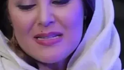 ببینید؛ لاله اسکندری، هنرمندی که رنگ را به دیوارهای تهران آورد