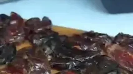 بمب انرژی؛ رول خرما با مغزیجات و عسل