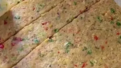 فیلم کباب تابه‌ای مرغ با زعفران و سبزیجات تازه