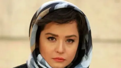 عشوه و برخورد زننده و نامناسب مهراوه شریفی‌نیا با یک پسر نوجوان که پدرش....