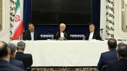 عارف: ایران‌هراسی تاثیری در افکار عمومی مردم روسیه نداشته است