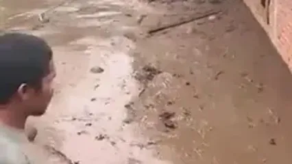 ببینید؛ ۲۸ کشته در سیل اندونزی