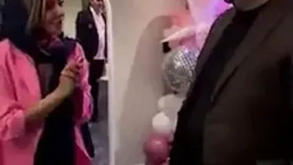 جشن تولد باشکوه و ملکه وار شراره رخام دربرج الهیه تهران/ حضور بازیگران با تیپ و استایل شیک از سارا منجزی پور و نفیسه روشن تا حسام نواب صفوی و مازیار لرستانی