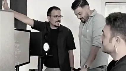 بازیگر مشهور ایران همکار خواننده آکامی گوگوش شد