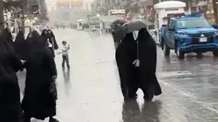 تصاویری زیبا از بارش شدید باران در حرمین کاظمین