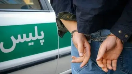فیلم حمله به خودرو در پارکینگ شهرقدس / مأموران پلیس عامل را در کمترین زمان شناسایی کردند