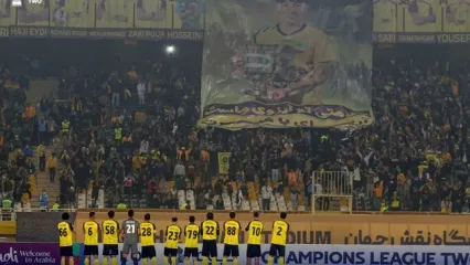 دود و سم نفس تماشاگران سپاهان را گرفت