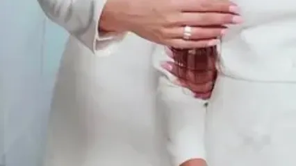 مراسم جذاب سالگرد ازدواج نیلوفر شهیدی با حضور فرزند خوانده شان رستا و دختر جدیدشان/ نیلوفر شهیدی: و حالا چیستا به زندگی ما اومد.../ در سالگرد روزی که من و امید قدم در راه عشق گذاشتیم...