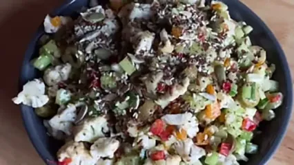 طرز تهیه سالاد گل کلم