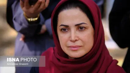 فیلمی از دکوراسیون منزل شیک و لاکچری کمند امیرسلیمانی