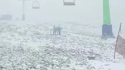 بارش برف در ارتفاعات تهران و ایستگاه هفت توچال