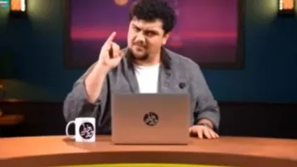 اقدام عجیب مجری شبکه افق حاشیه‌ساز شد