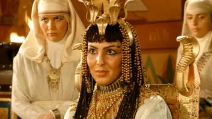 پاسخ لیلا بلوکات به سوال شینطت‌‎آمیز درباره سریال یوسف پیامبر